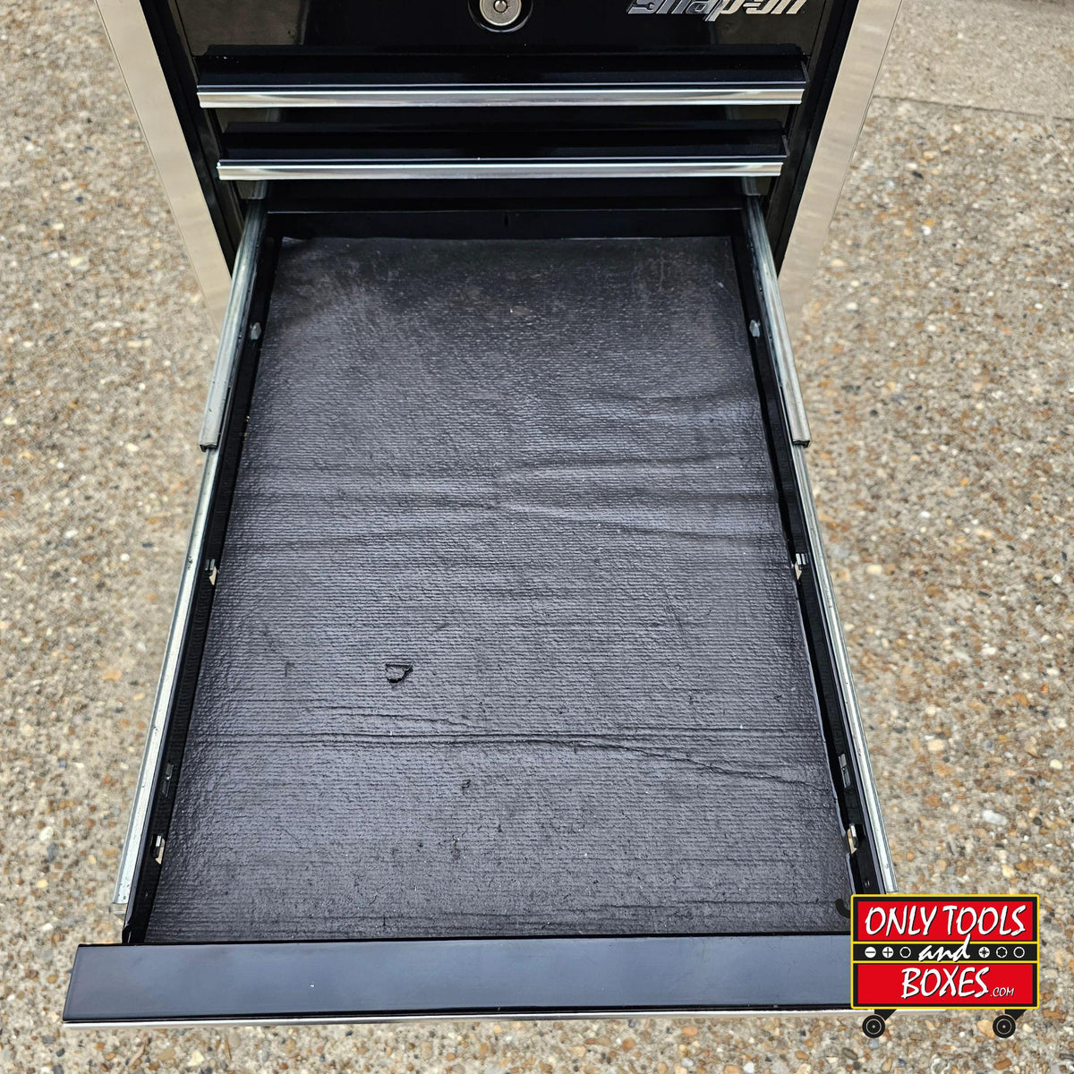 Snap-on 19" x 24" 7-Drawer Masters Series End Cab with Stainless Top