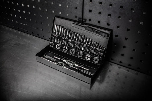 POWERHAND 32Pc Metric Tap & Die Set (M3 - M12)