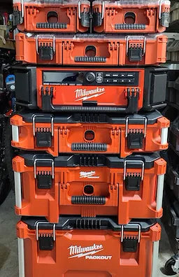Milwaukee PACKOUT™ Low-Profile Compact Organizer RED