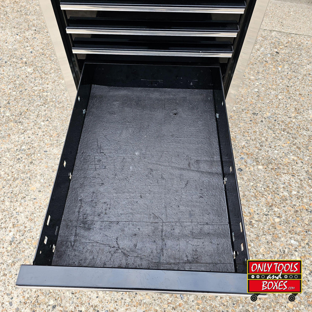 Snap-on 19" x 24" 7-Drawer Masters Series End Cab with Stainless Top