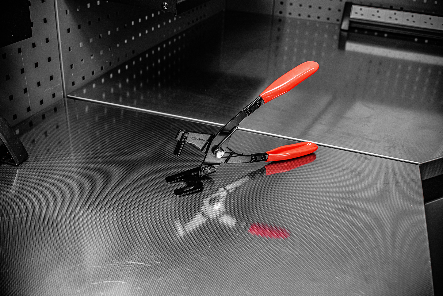 POWERHAND Exhaust Pipe Hanger Removal Tool