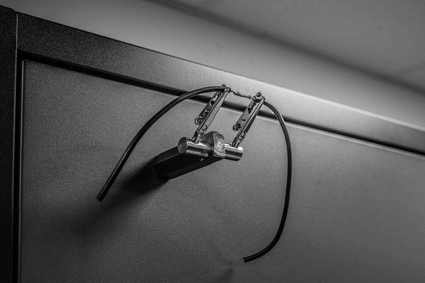 POWERHAND Magnetic Soldering Holder