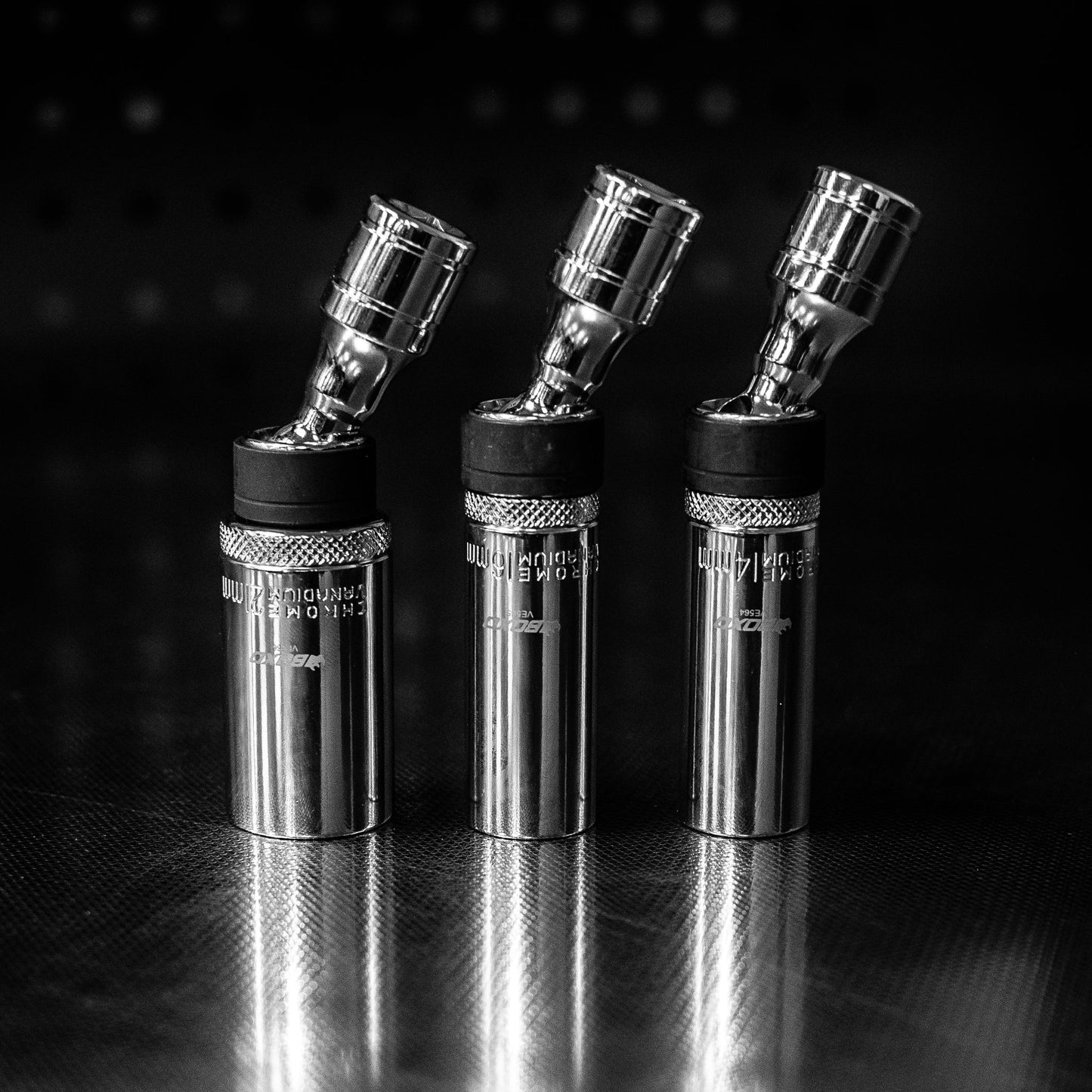 BOXO 6Pc 3/8" 12Pt Thin Wall & Magnetic Swivel Spark Plug Set