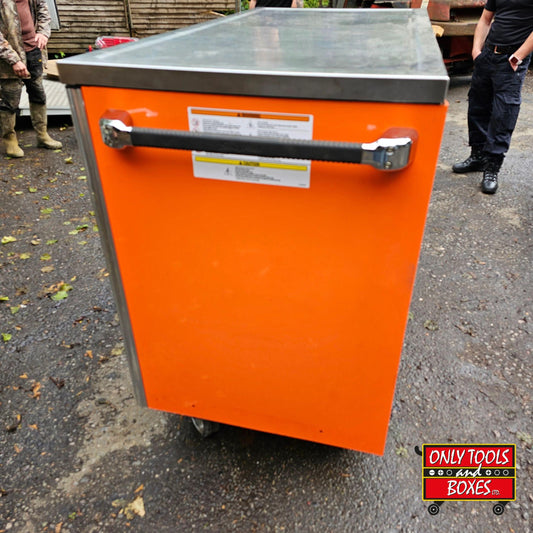 Snap-on 60" Epiq roll cab with Stainless Top - Pre-loved