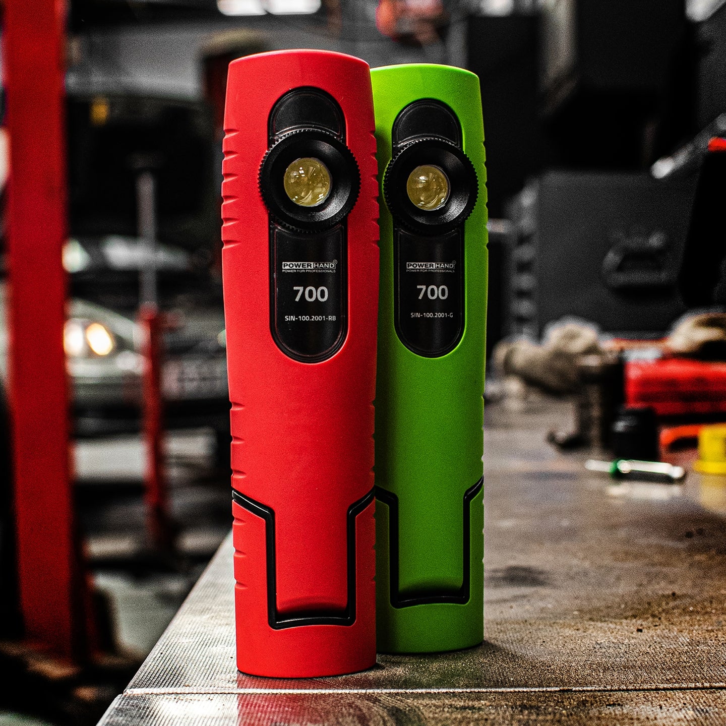 POWERHAND 700Lm Rechargeable Work Lamp