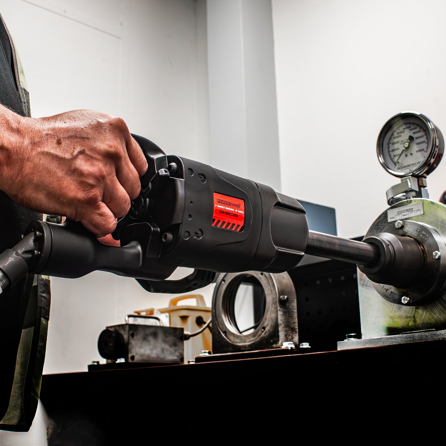 POWERHAND 1" Extreme Impact Wrench - 6" Anvil