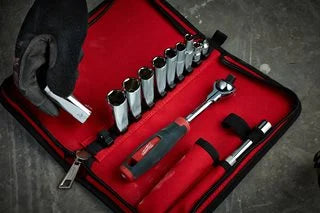Milwaukee Tradesman ⅜″ Ratchet Set
