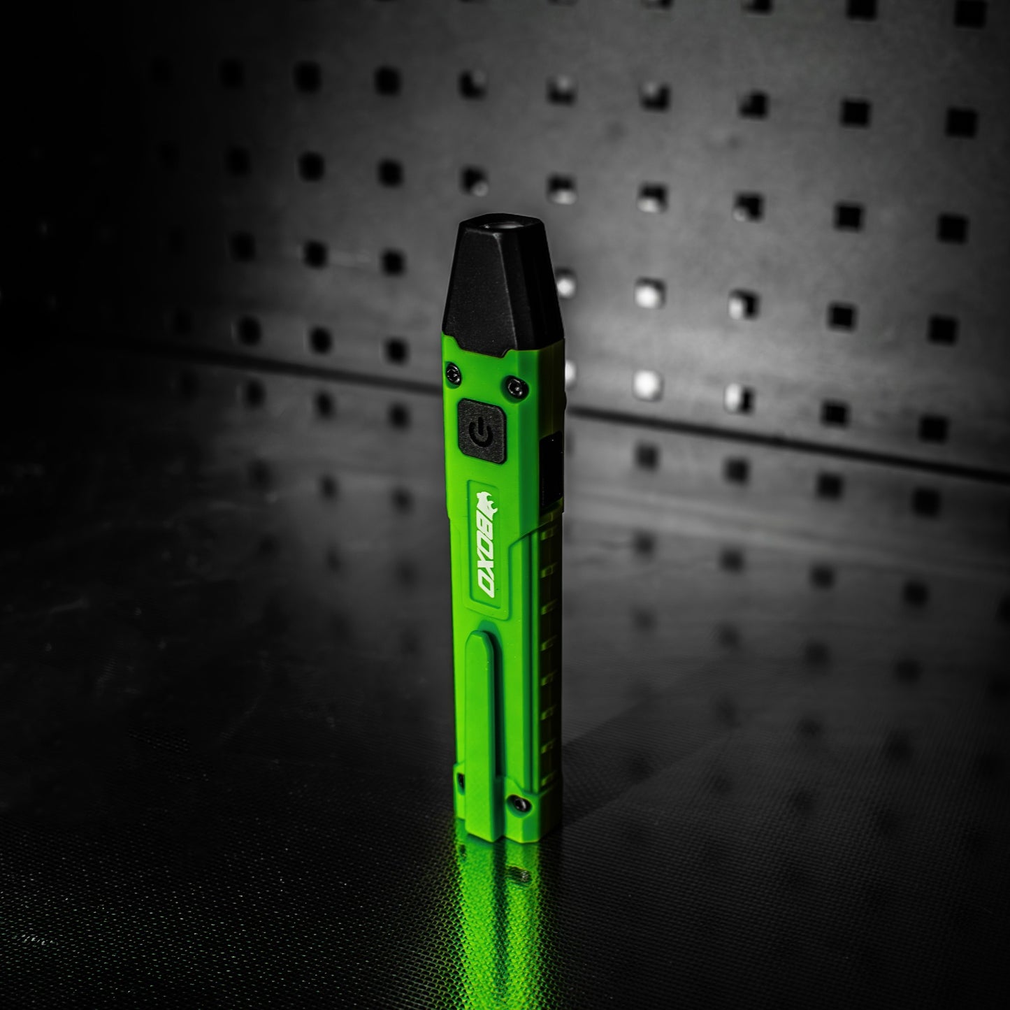 BOXO 250 Lumen Rechargeable Wireless Pen Light