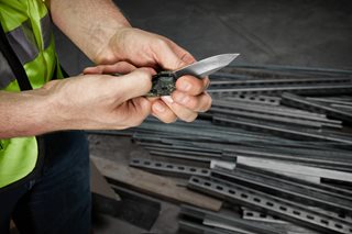 Milwaukee FASTBACK™ Folding Knives