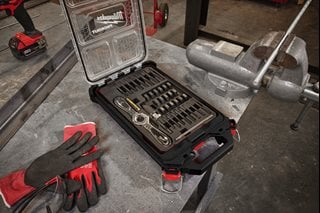 Milwaukee PACKOUT™ Tap and Die Set