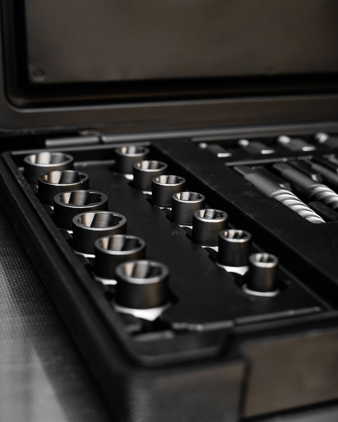 POWERHAND 49Pc Screw & Nut Extractor Set