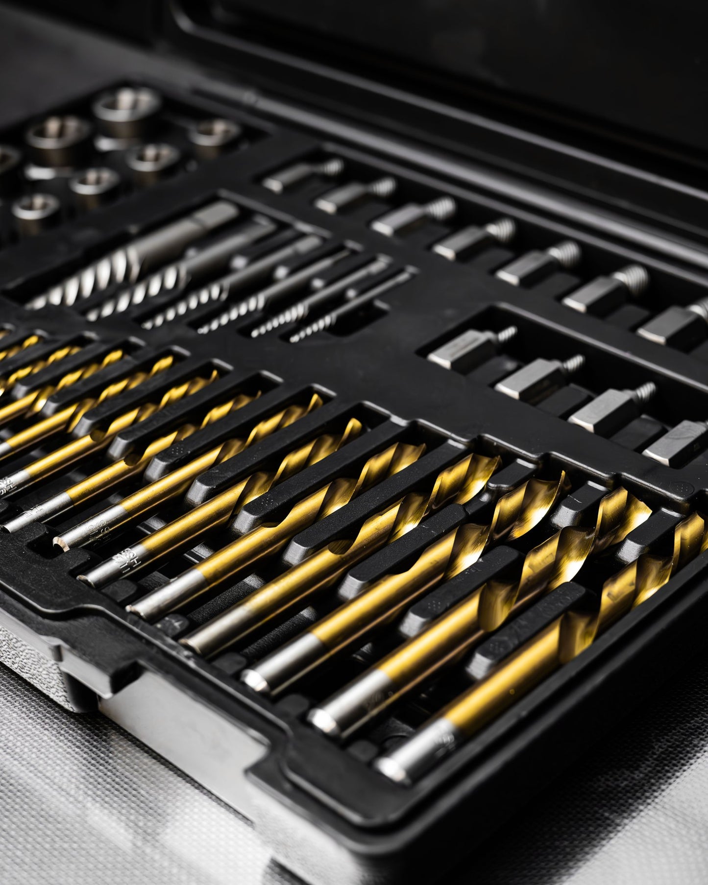 POWERHAND 49Pc Screw & Nut Extractor Set