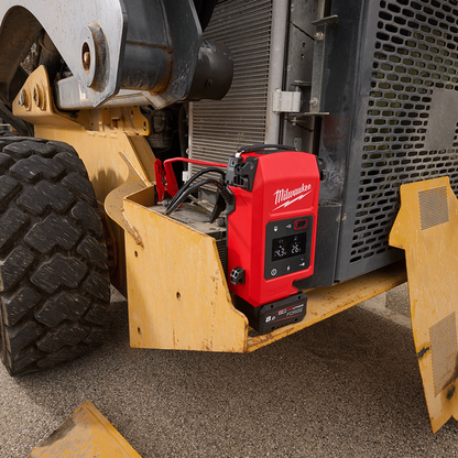 Milwaukee M18™ HOTSHOT Jump Starter 2000A