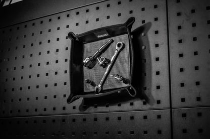 BOXO Folding Magnetic Carbon Effect Mat