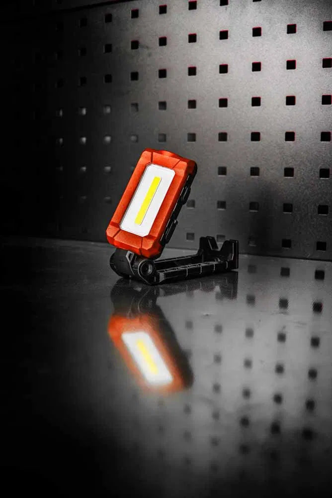 POWERHAND 600 Lumen Rechargeable Pocket Torch
