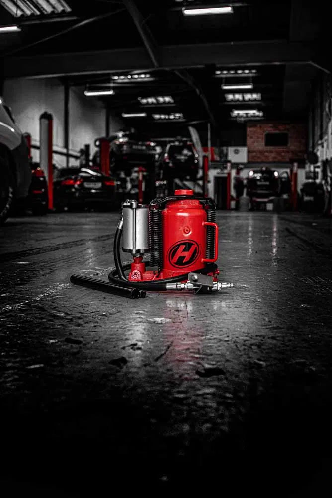 HURRICANE 20T Pneumatic Bottle Jack