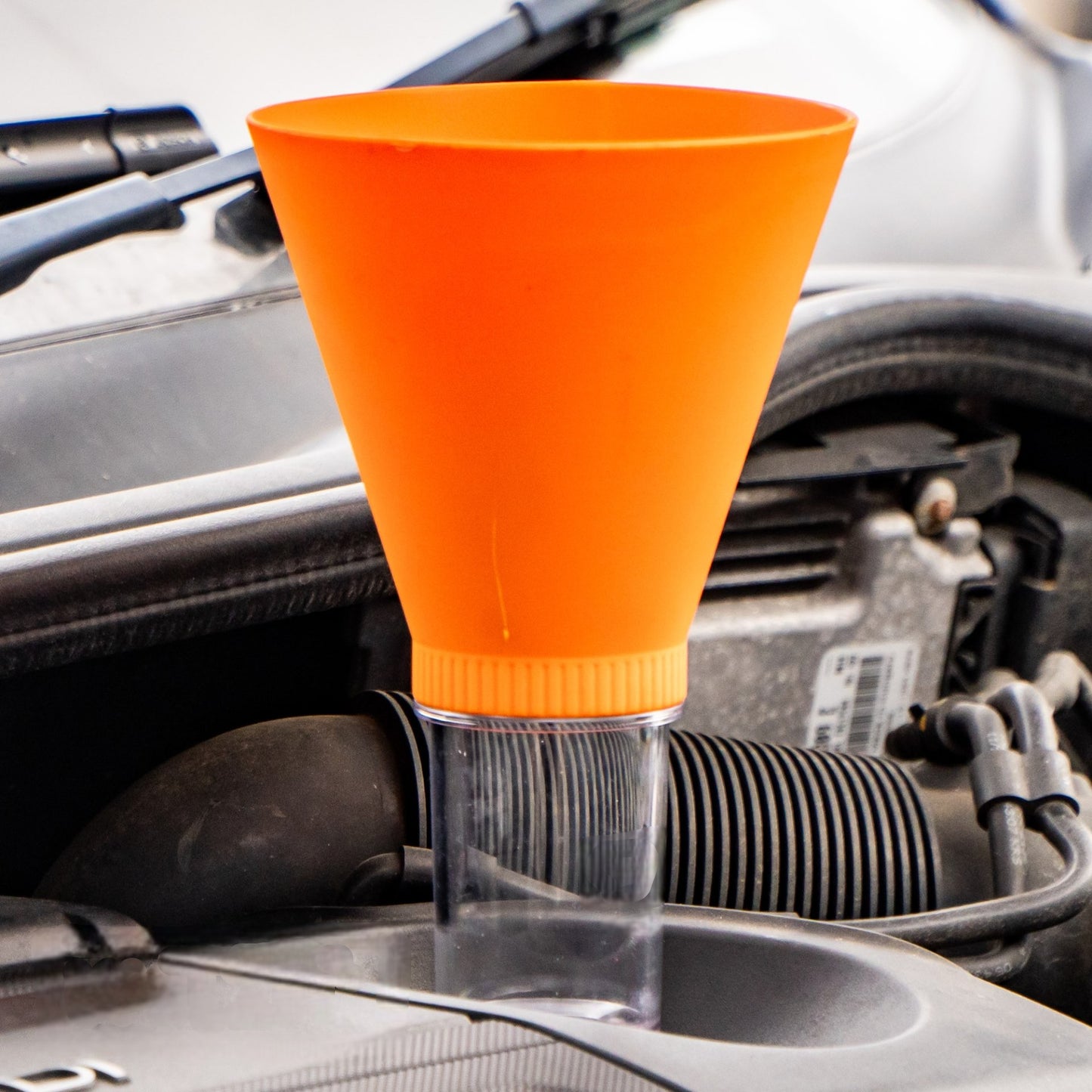 Slow Fill Oil Funnel Filling Device for VAG Group