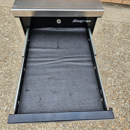 Snap-on 19" x 24" Seven Drawer Masters Series End Cab with Stainless Top